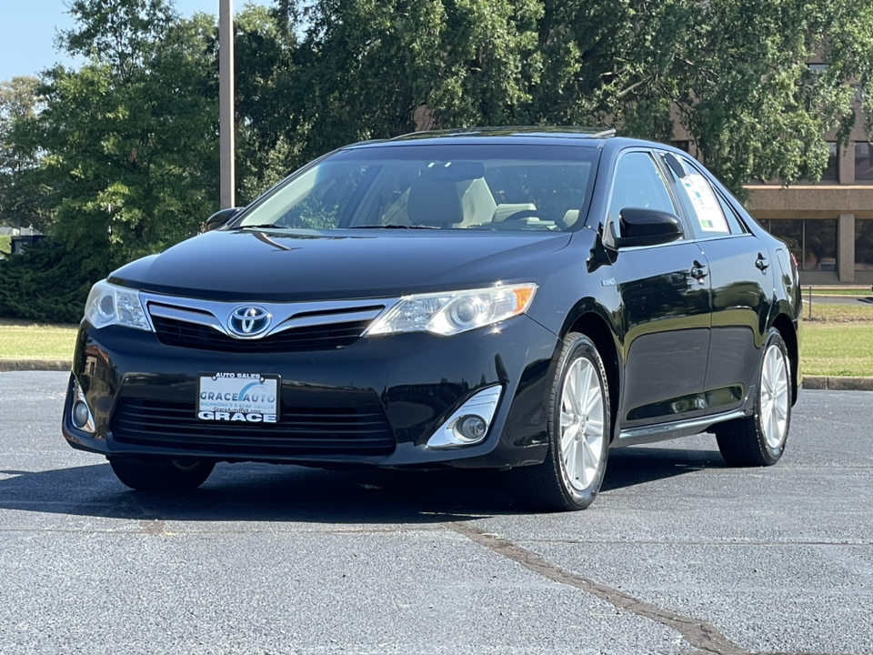 2012 Toyota Camry Hybrid XLE 2