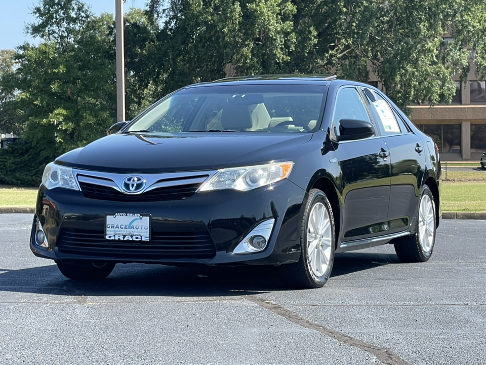 2012 Toyota Camry Hybrid XLE 3