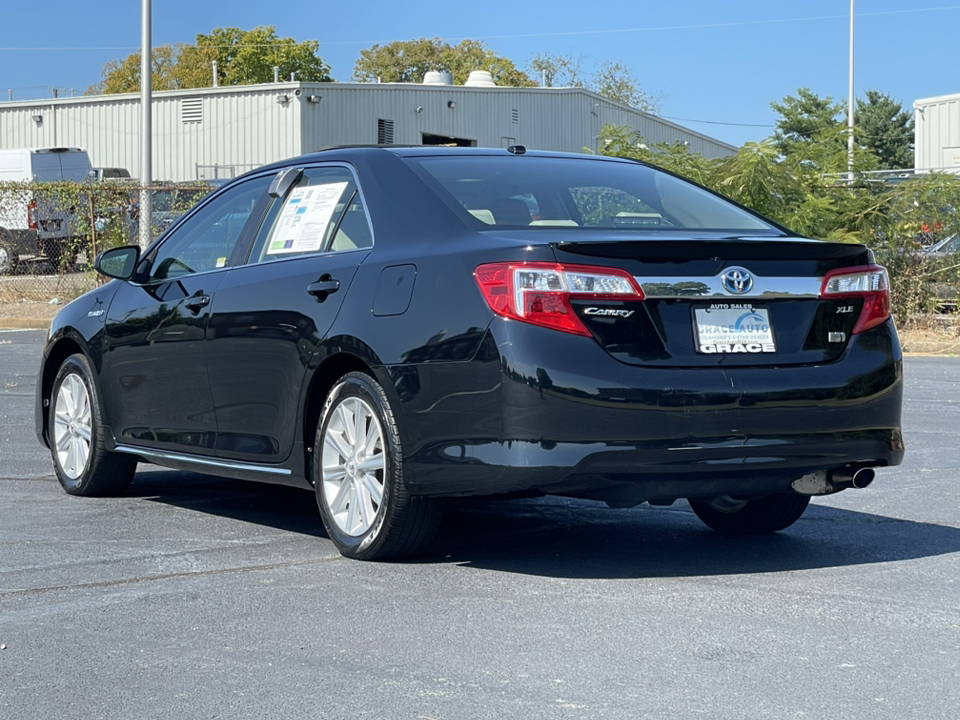 2012 Toyota Camry Hybrid XLE 12