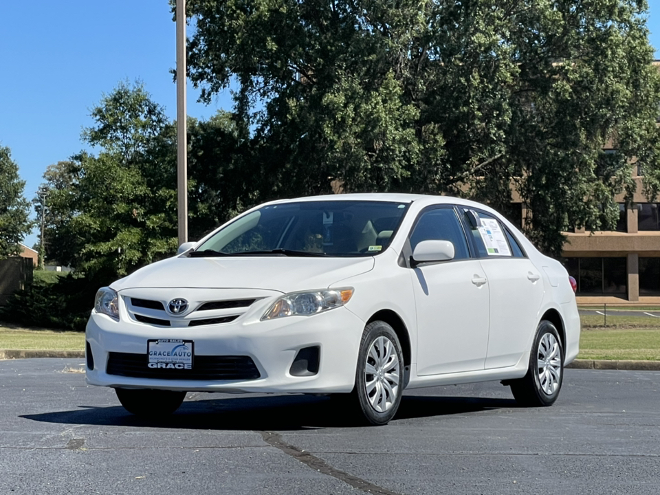 2012 Toyota Corolla LE 6