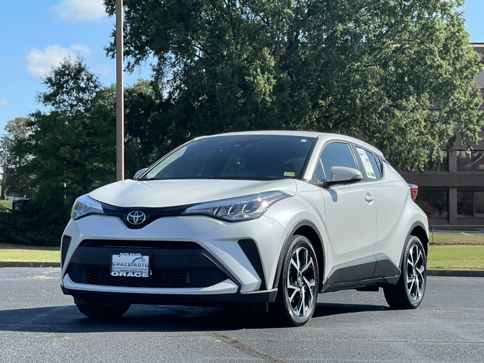 2022 Toyota C-HR XLE 7