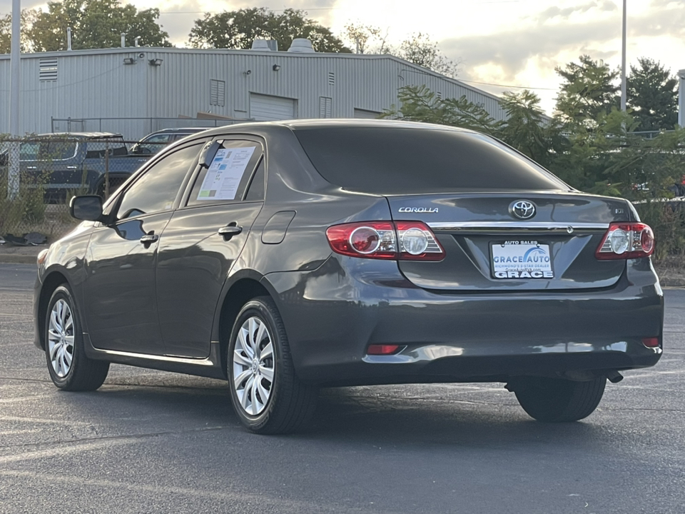 2012 Toyota Corolla LE 9