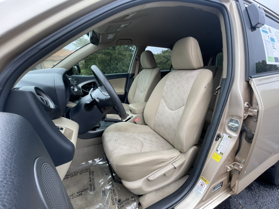 2012 Toyota RAV4 Base 16