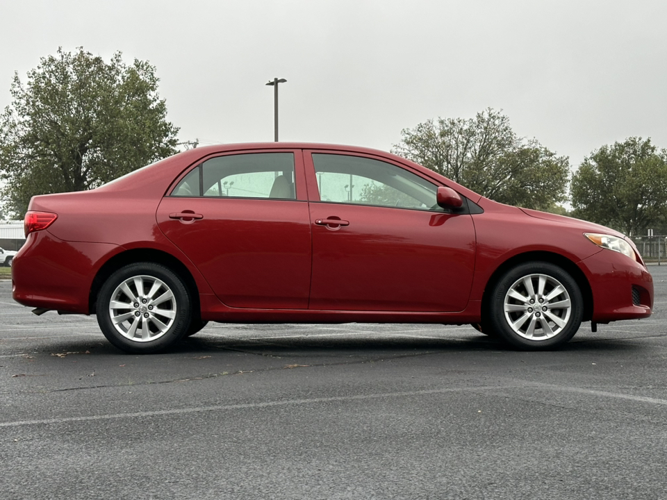 2009 Toyota Corolla LE 10