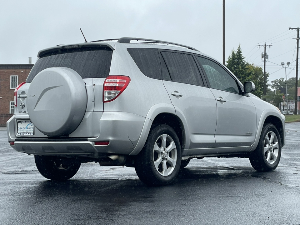 2011 Toyota RAV4  12