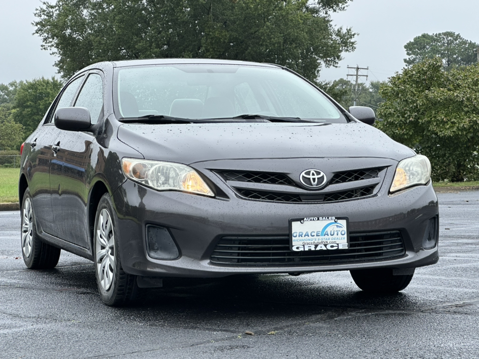 2012 Toyota Corolla L 11