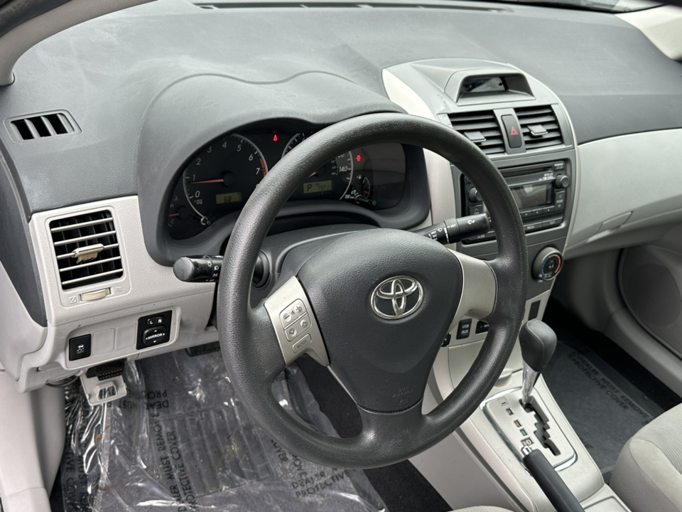 2012 Toyota Corolla L 13