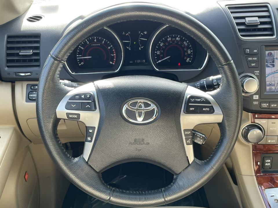 2012 Toyota Highlander Limited 17