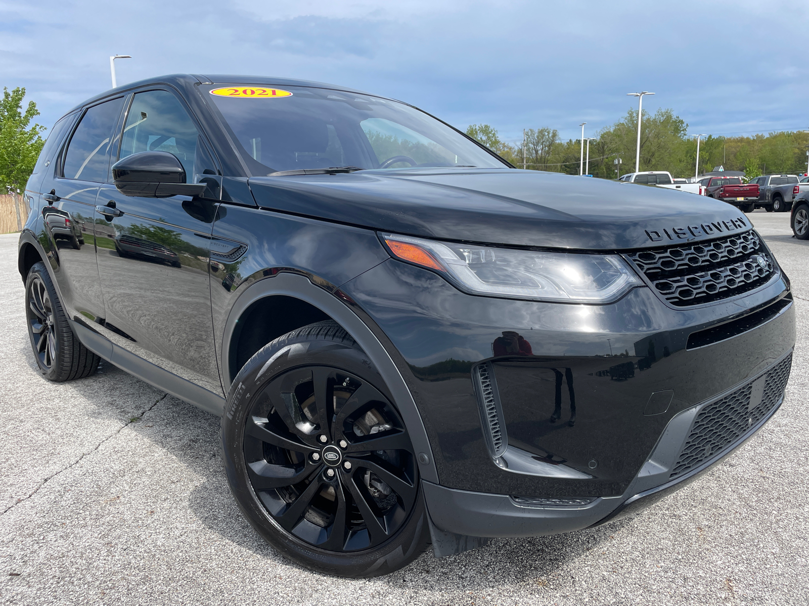 2021 Land Rover Discovery Sport SE 2