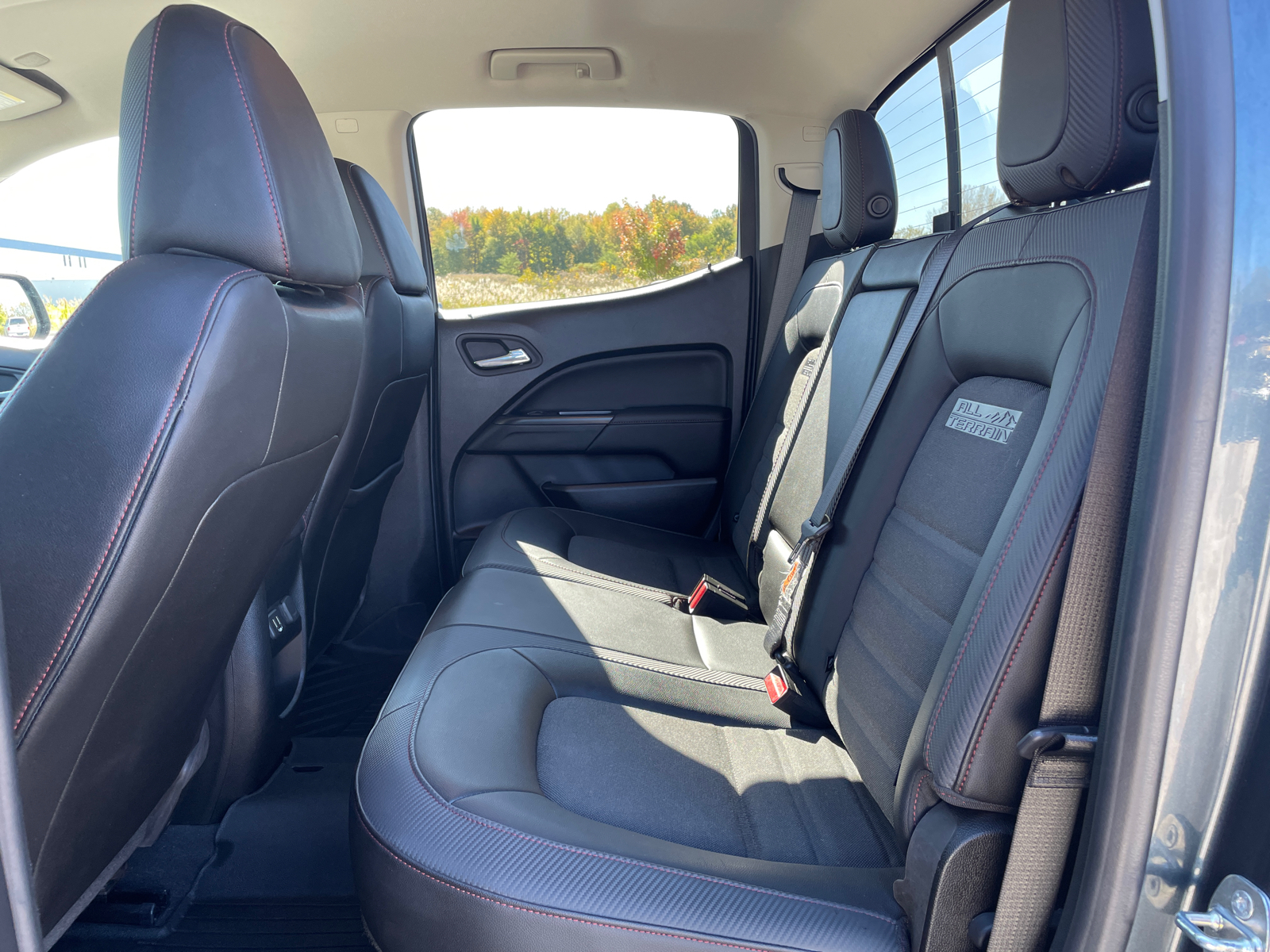 2019 GMC Canyon 4WD All Terrain w/Cloth Crew Cab 128.3 29