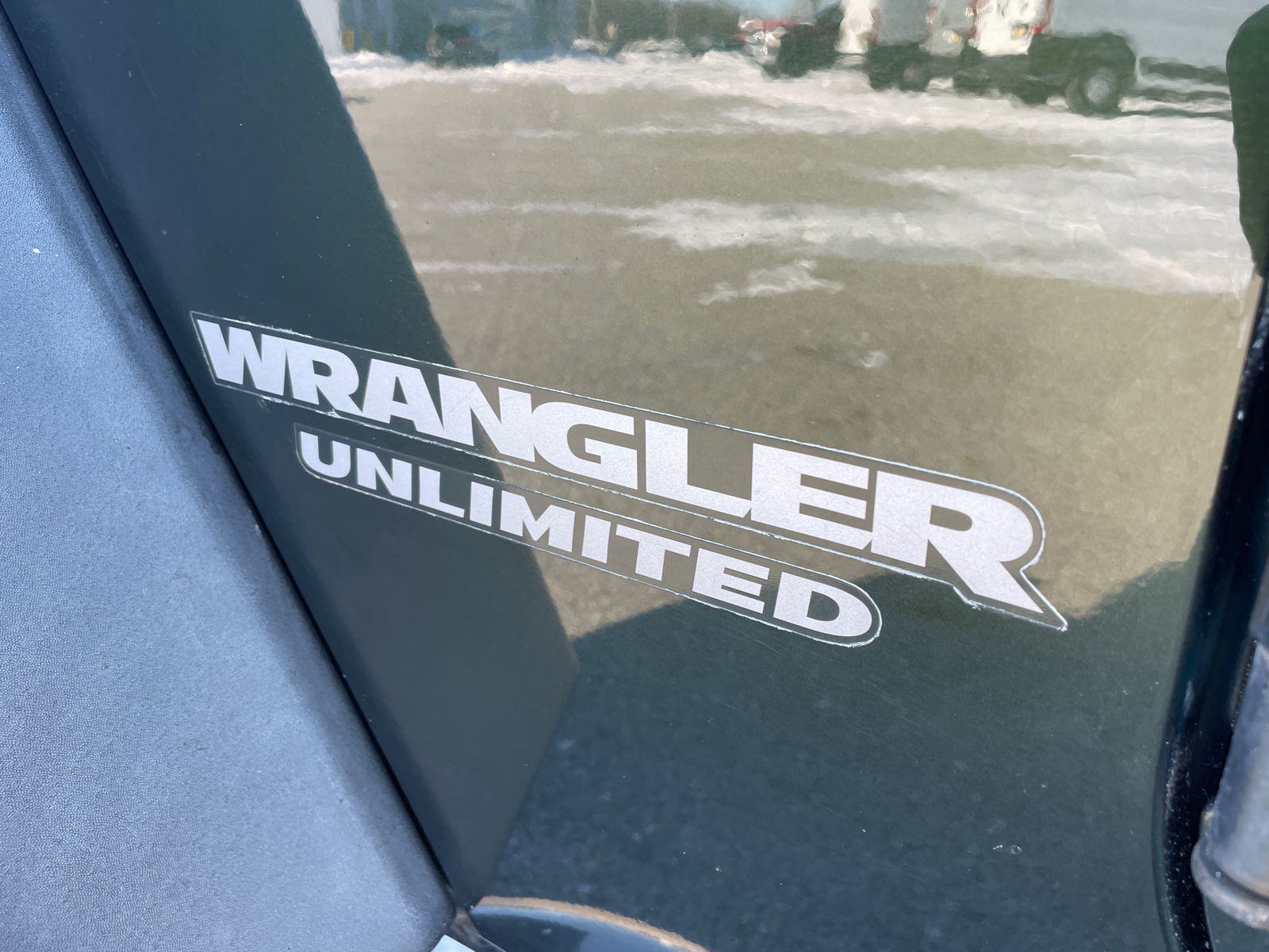 2011 Jeep Wrangler Unlimited Sport 42