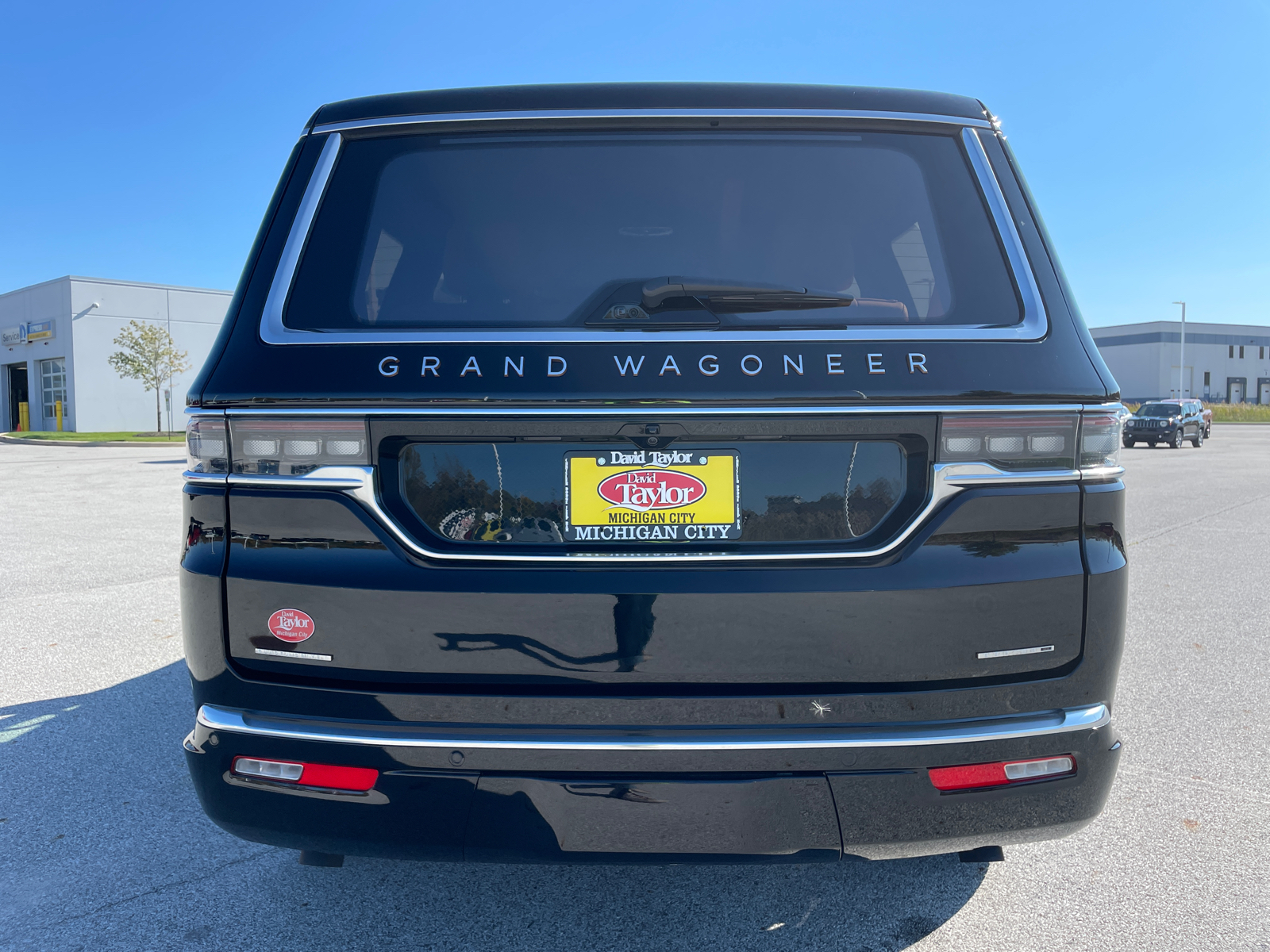 2023 Jeep Grand Wagoneer Series III 5