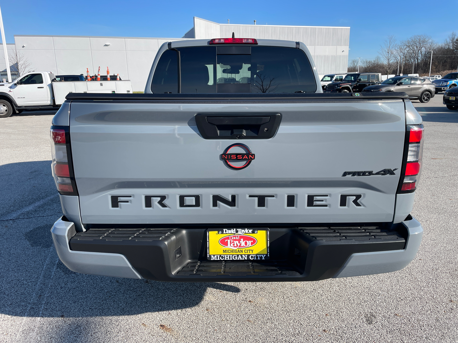 2024 Nissan Frontier PRO-4X 4