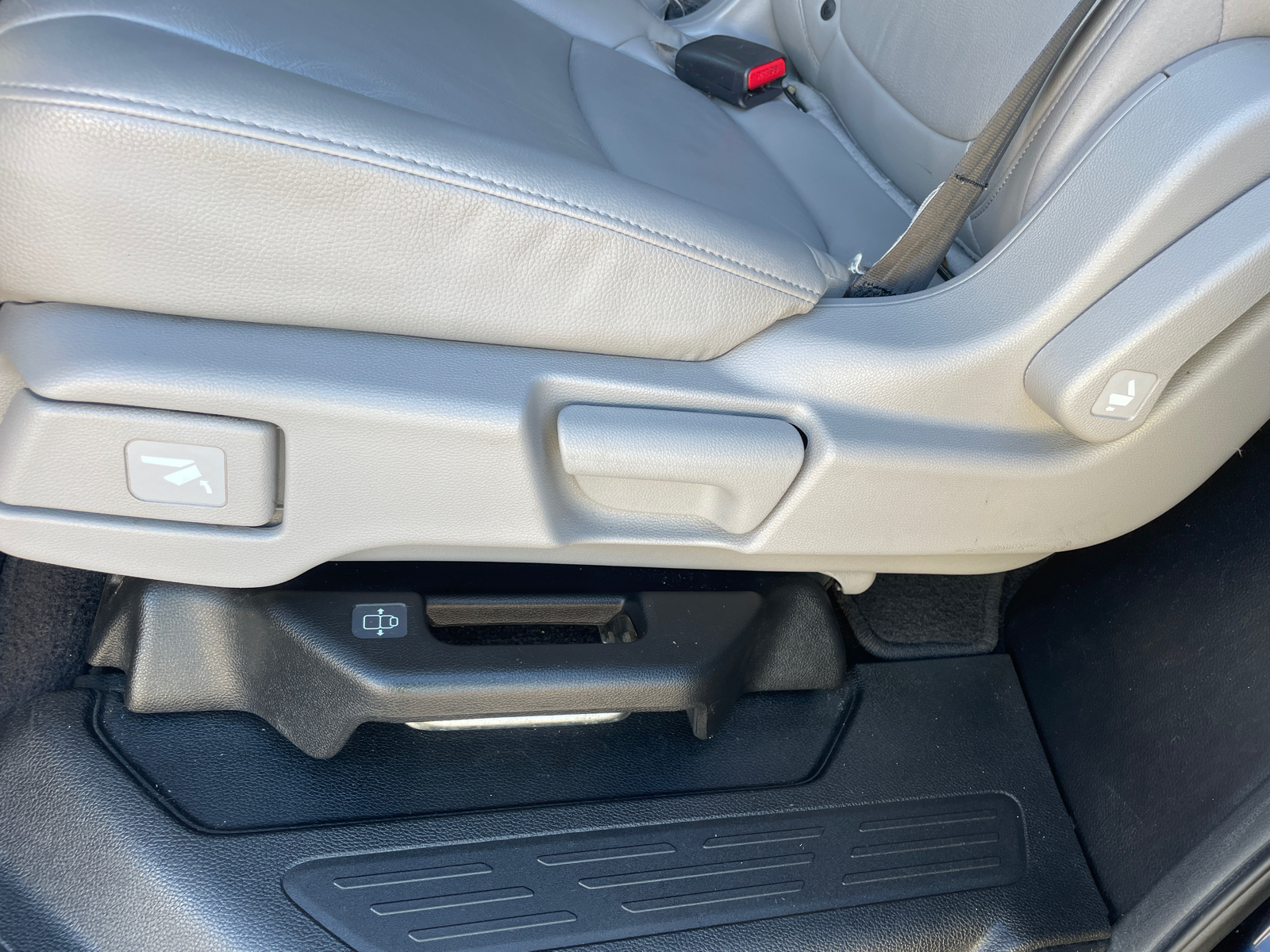 2018 Honda Odyssey EX-L 43