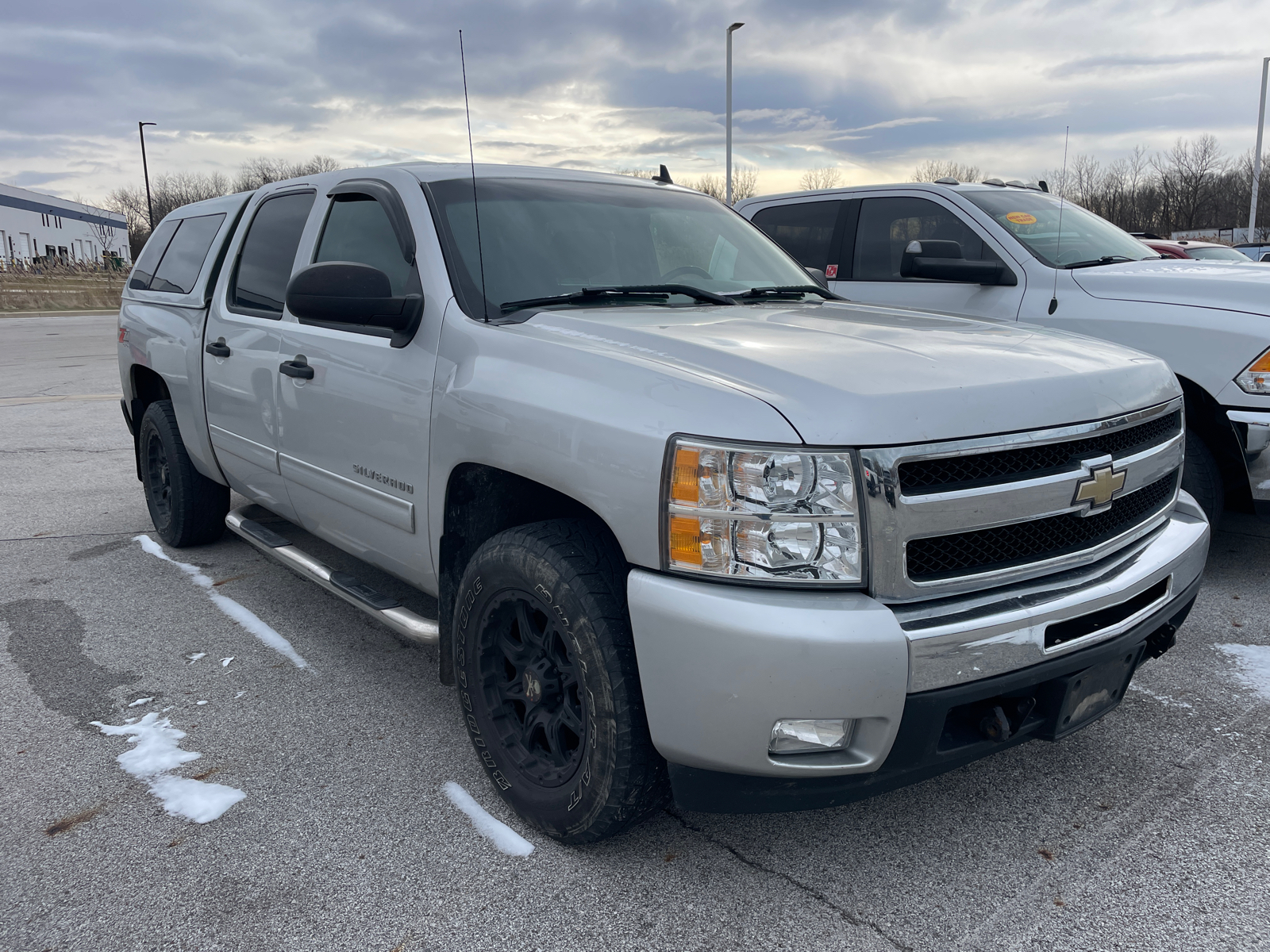 2011 Chevrolet Silverado 1500 LT 2