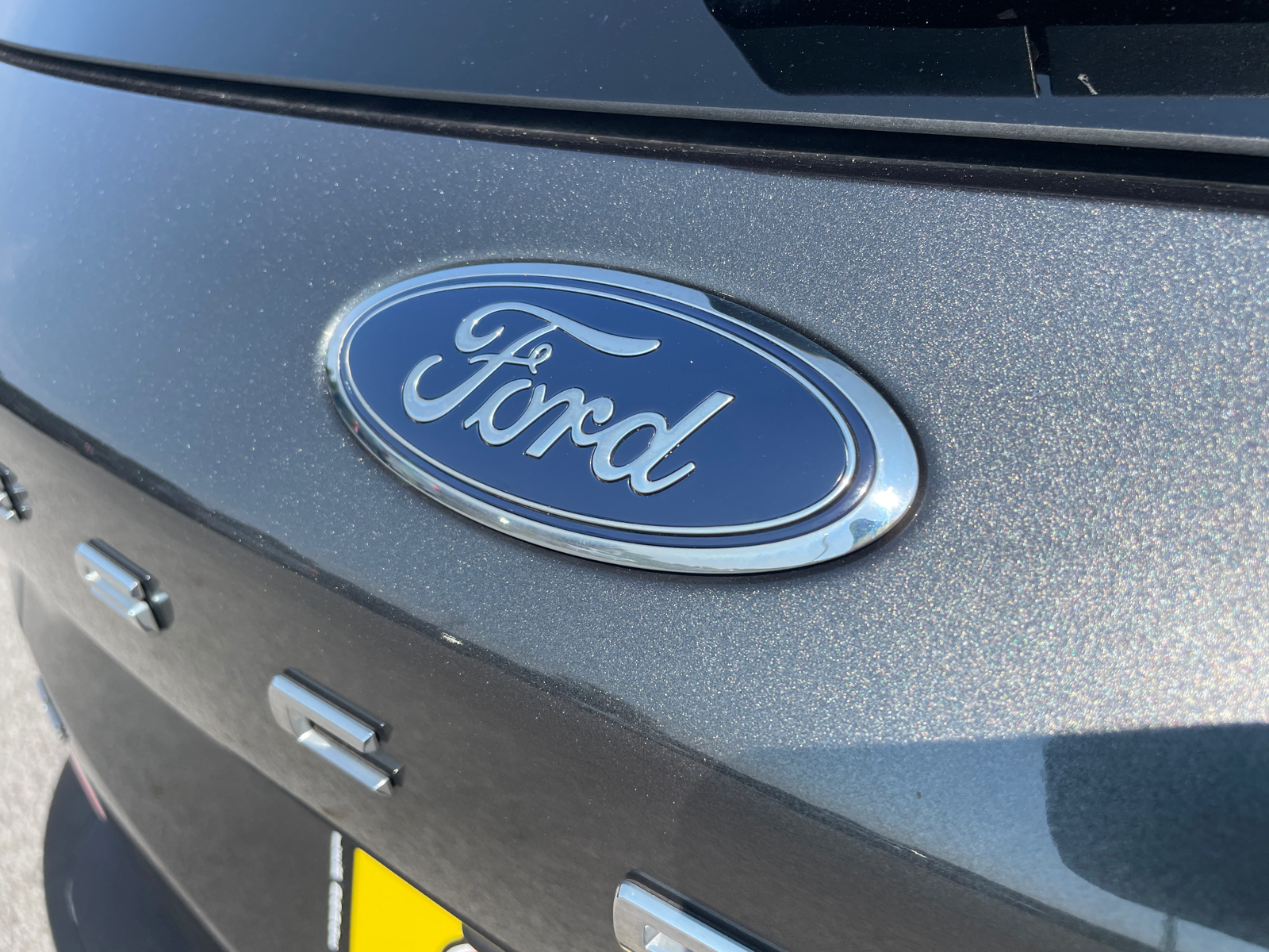 2020 Ford Escape SE 39