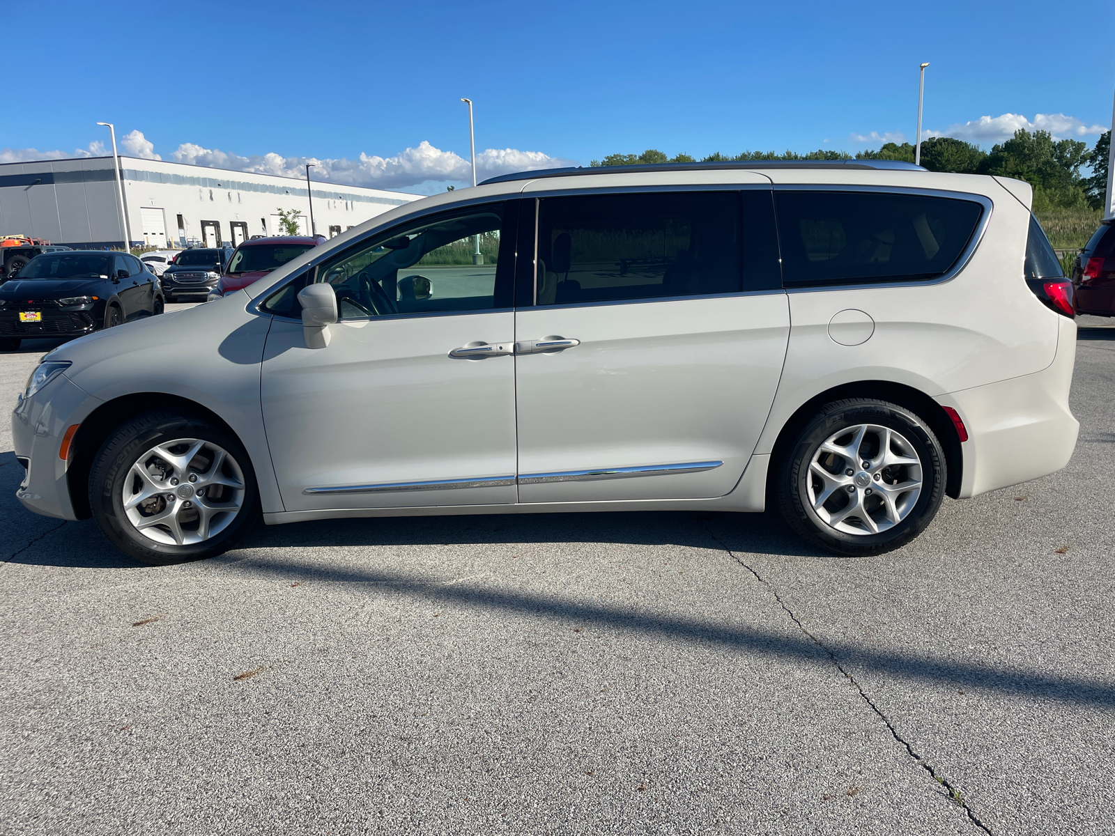 2019 Chrysler Pacifica Touring L Plus 7