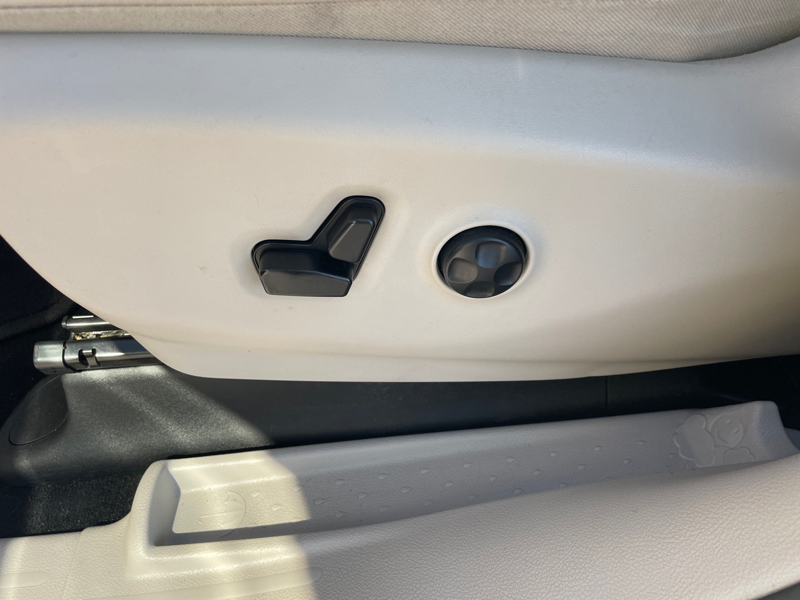 2019 Chrysler Pacifica Touring L Plus 32