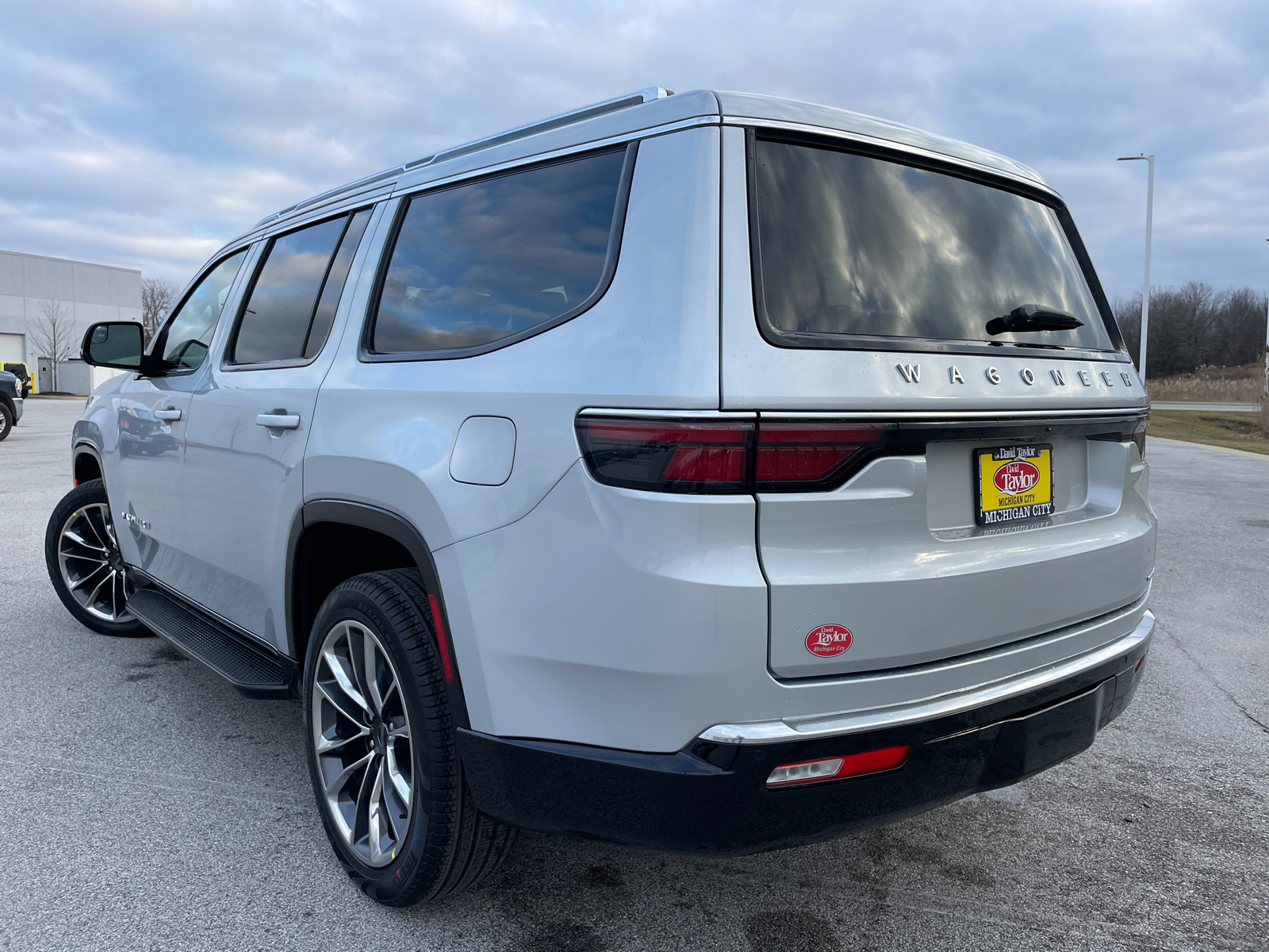 2024 Jeep Wagoneer Series II 6