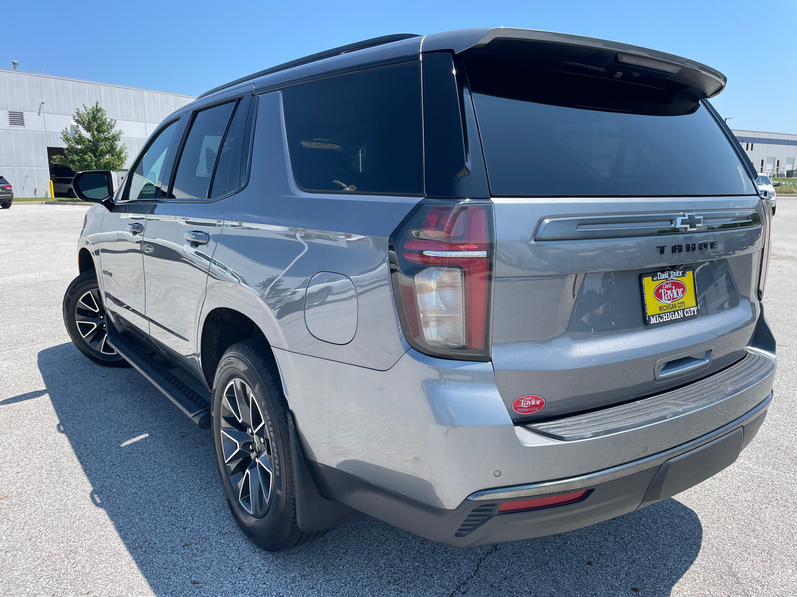 2021 Chevrolet Tahoe Z71 6