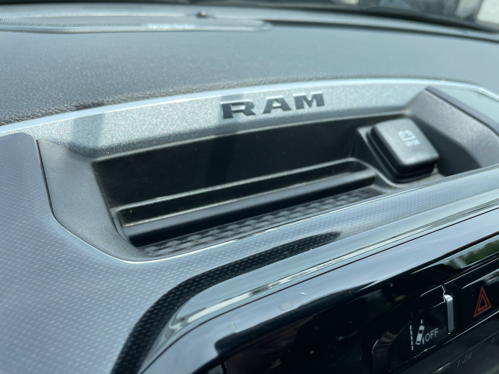 2020 Ram 3500 Laramie 15