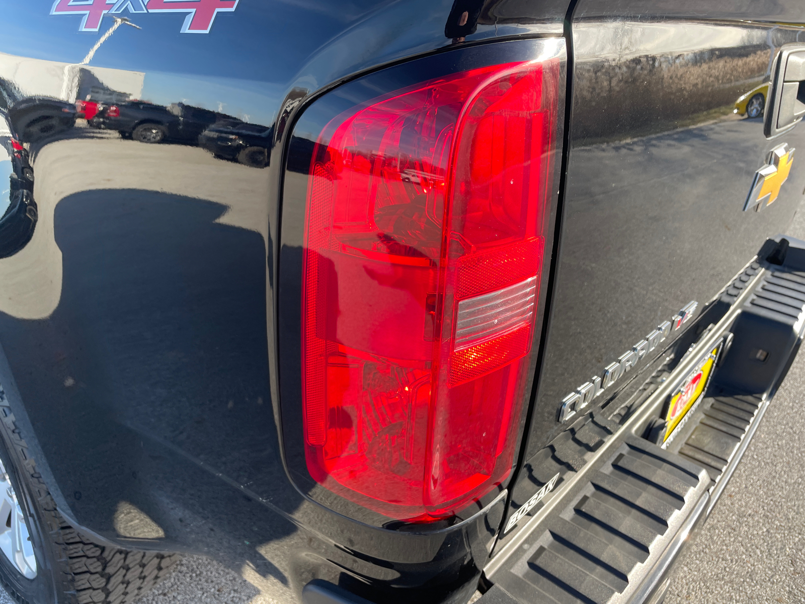 2018 Chevrolet Colorado 4WD LT Crew Cab 128.3 43