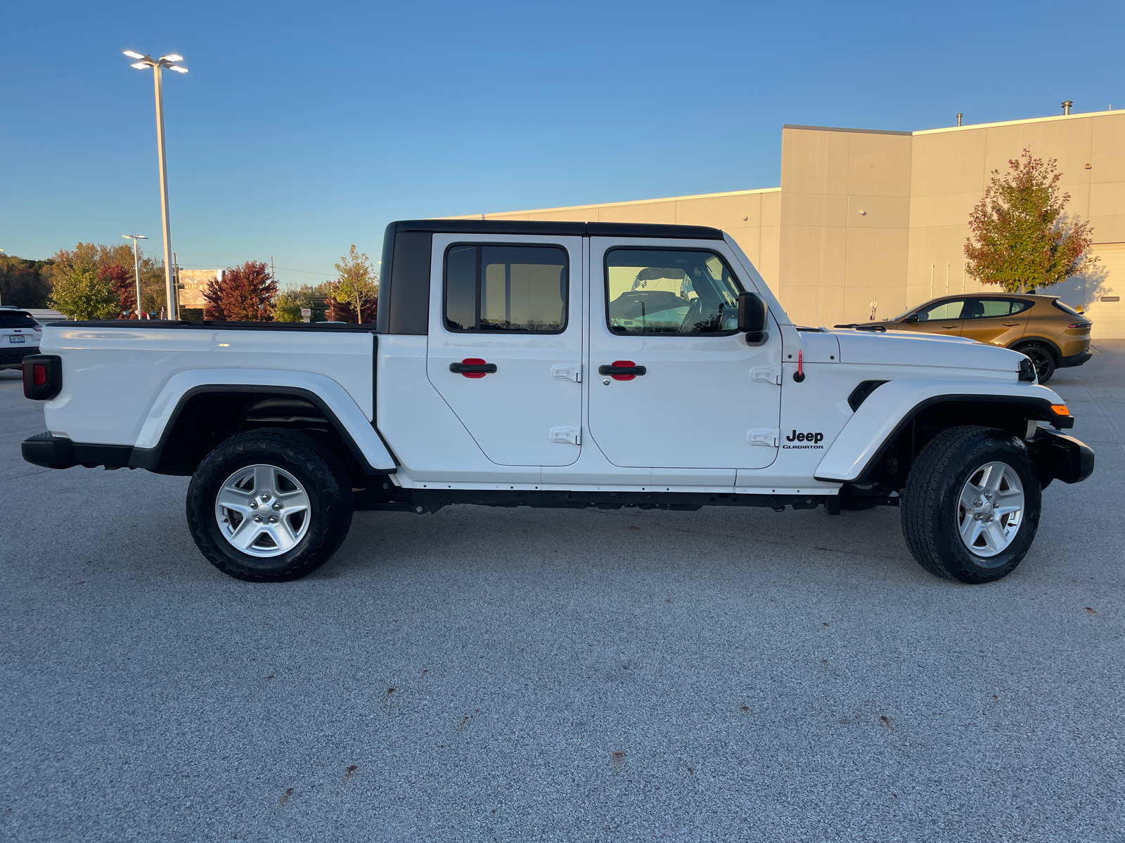 2022 Jeep Gladiator Sport S 4x4 2