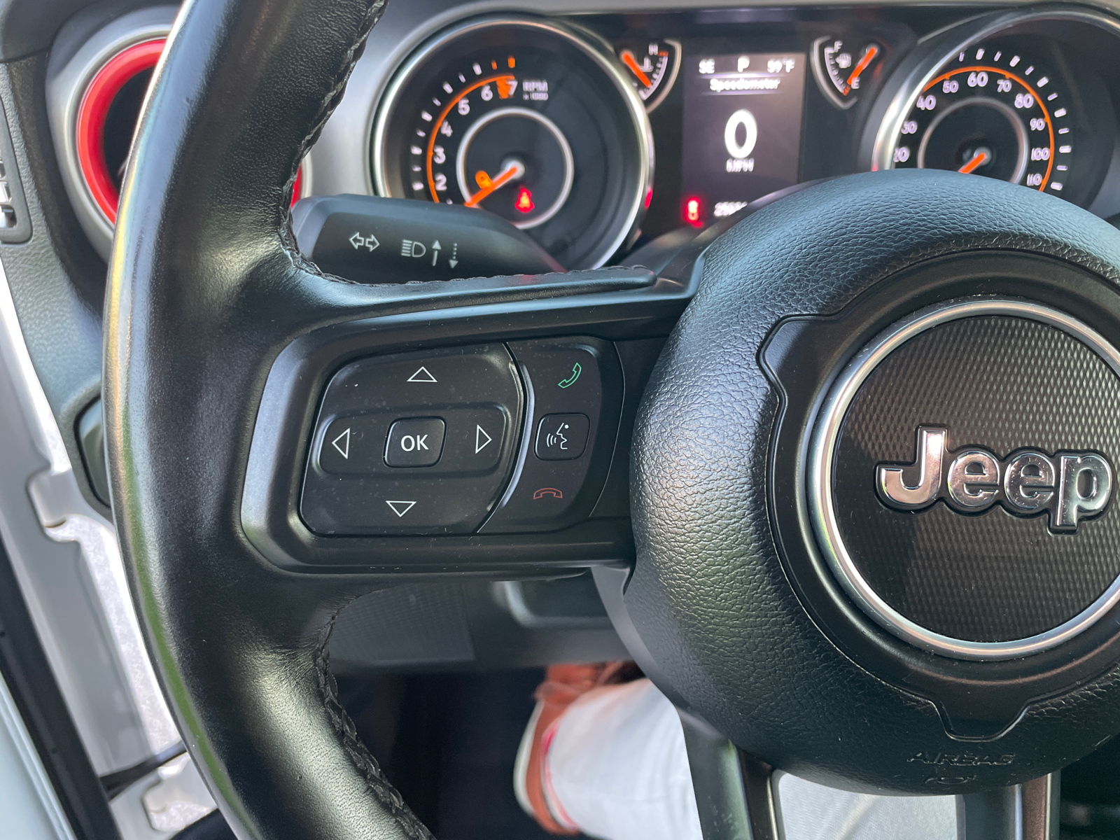 2022 Jeep Gladiator Sport S 4x4 19