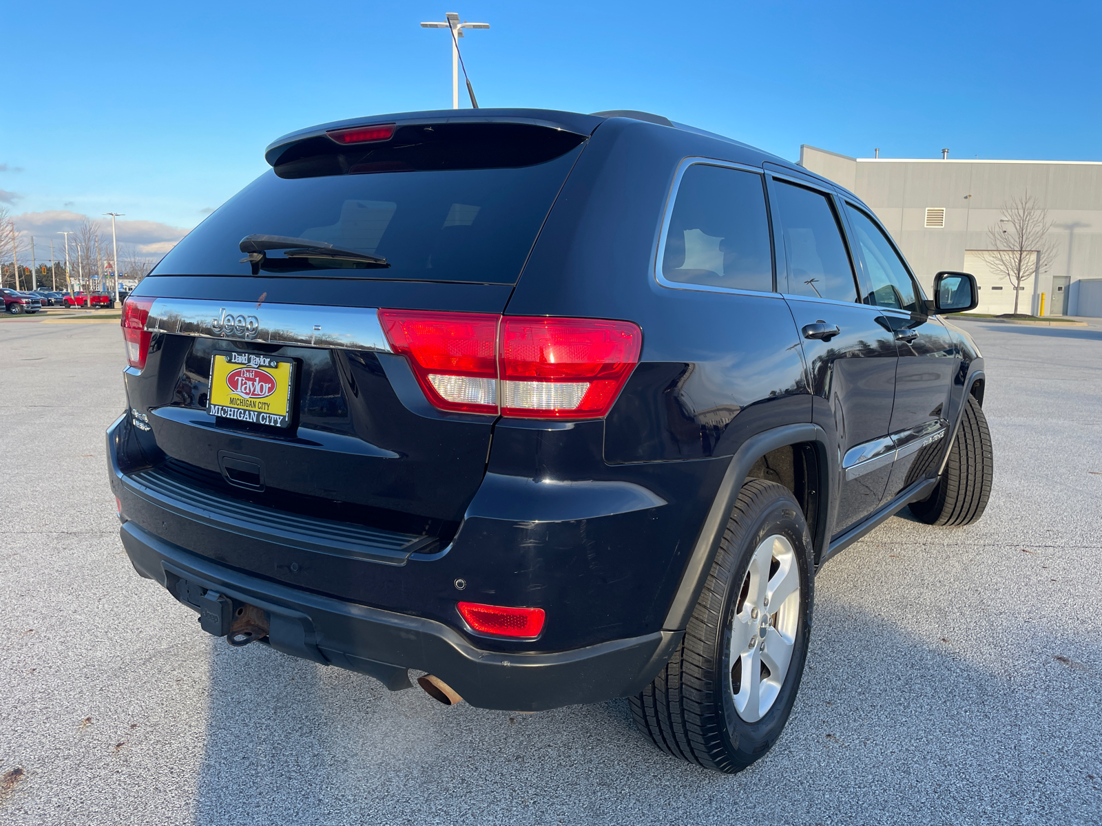 2011 Jeep Grand Cherokee Laredo 3