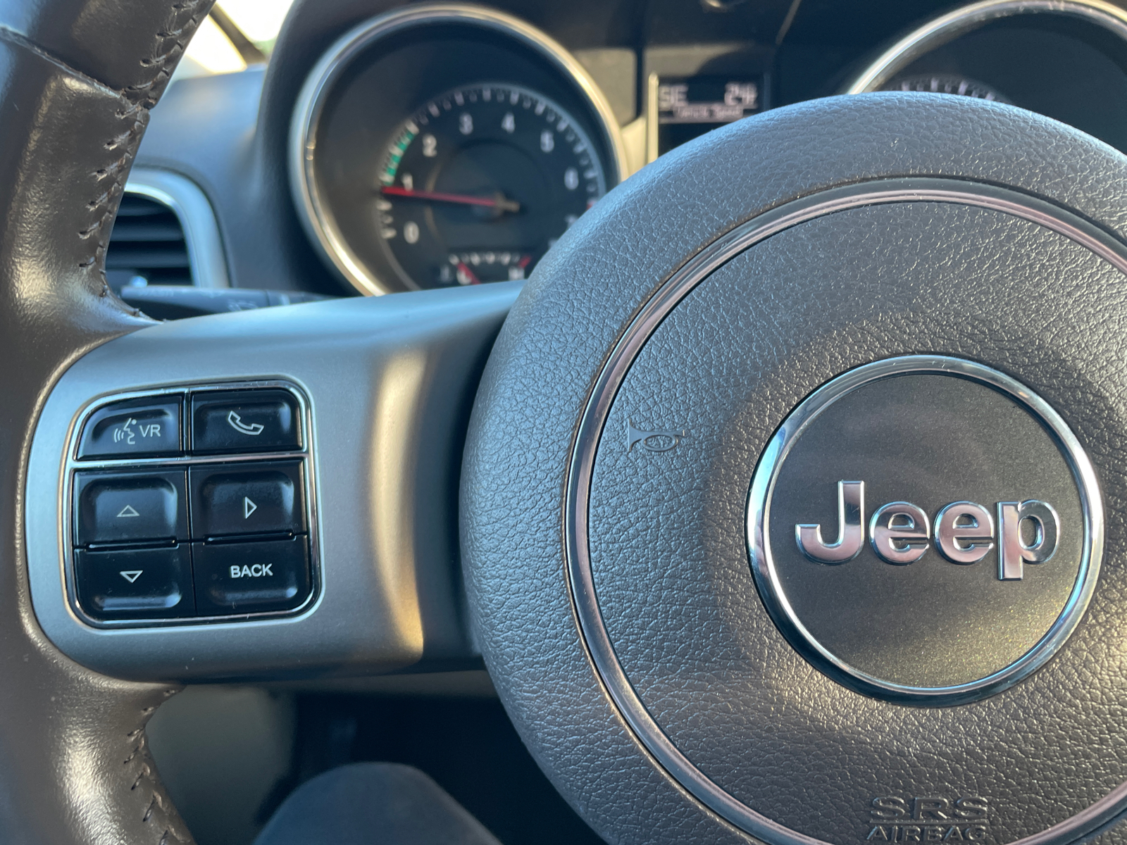 2011 Jeep Grand Cherokee Laredo 20