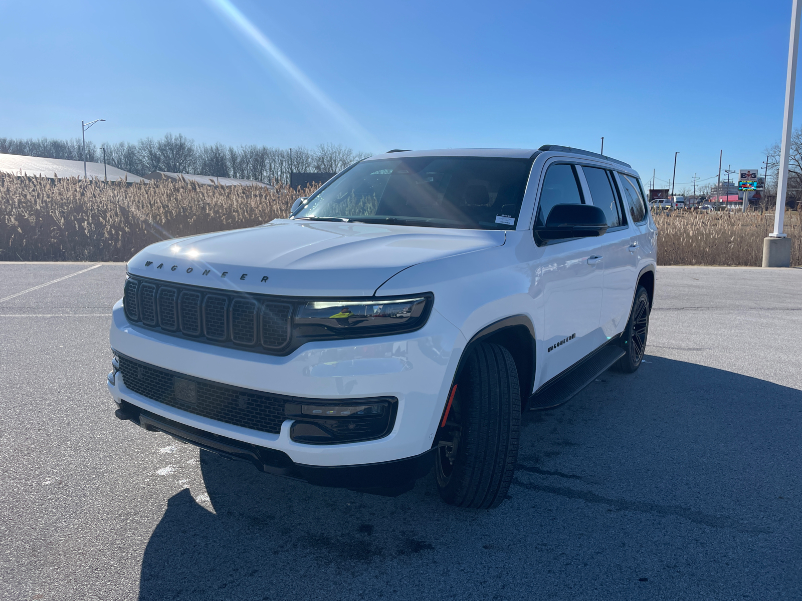 2024 Jeep Wagoneer Series II 8