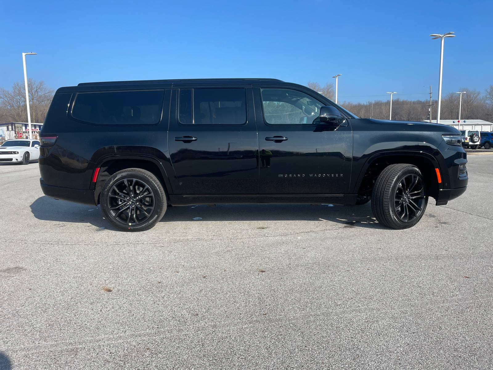 2024 Jeep Grand Wagoneer L Series II 3