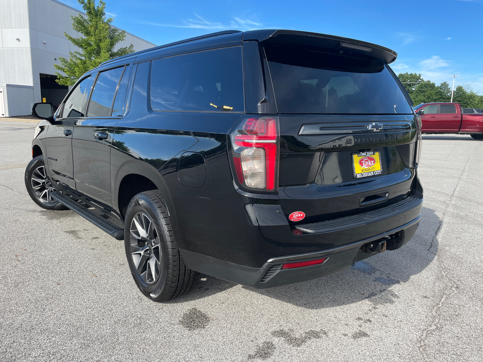 2021 Chevrolet Suburban Z71 6