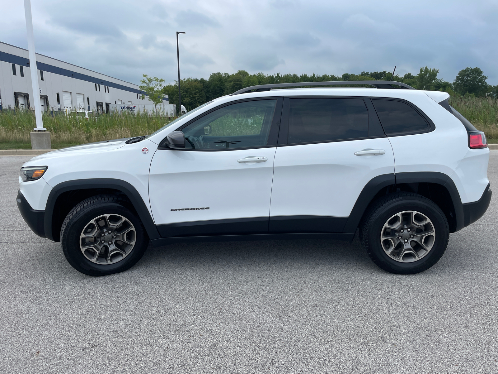 2020 Jeep Cherokee Trailhawk 7