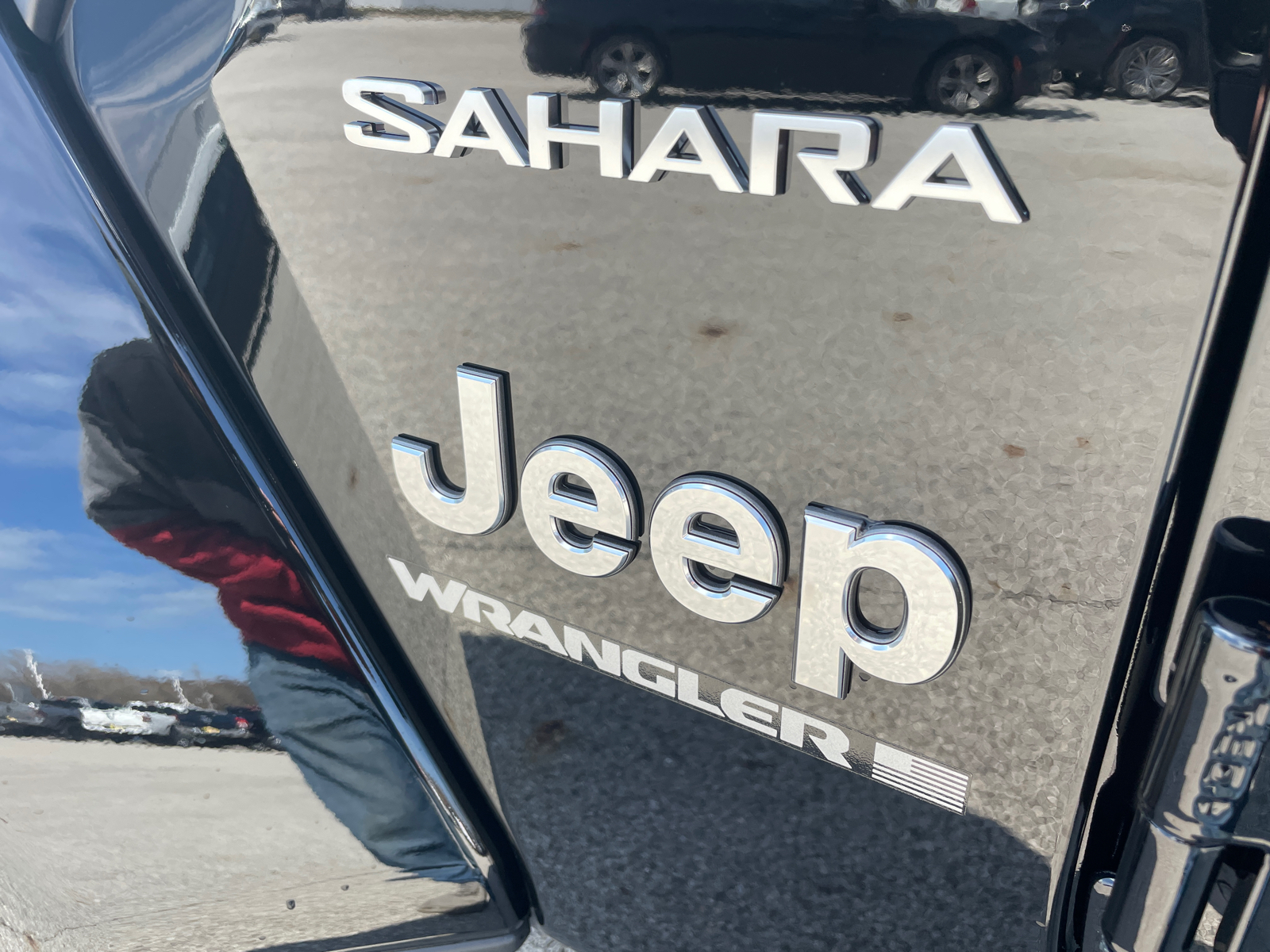 2024 Jeep Wrangler Sahara 44