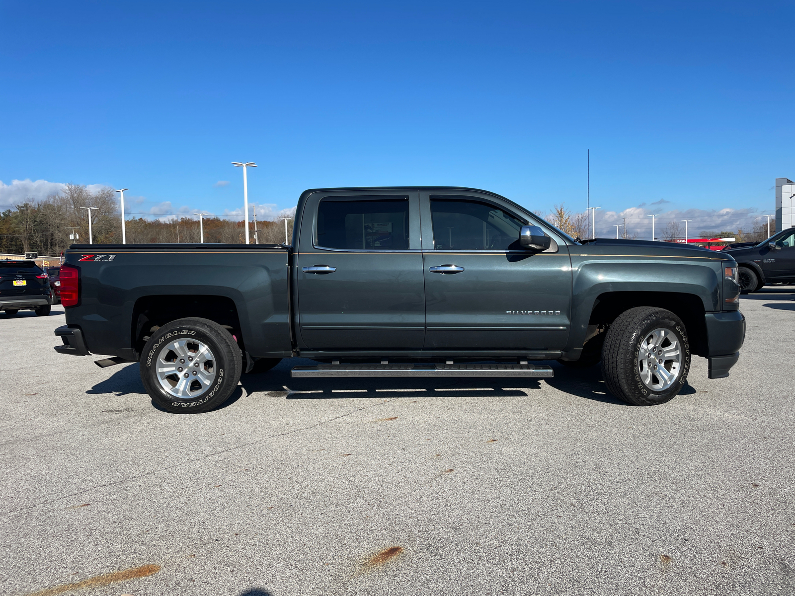 2018 Chevrolet Silverado 1500 LT 4WD Crew Cab 143.5 2