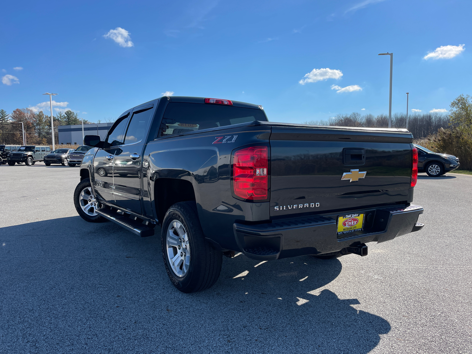 2018 Chevrolet Silverado 1500 LT 4WD Crew Cab 143.5 5