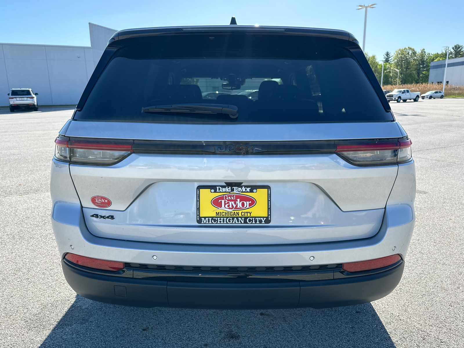 2024 Jeep Grand Cherokee Altitude 5