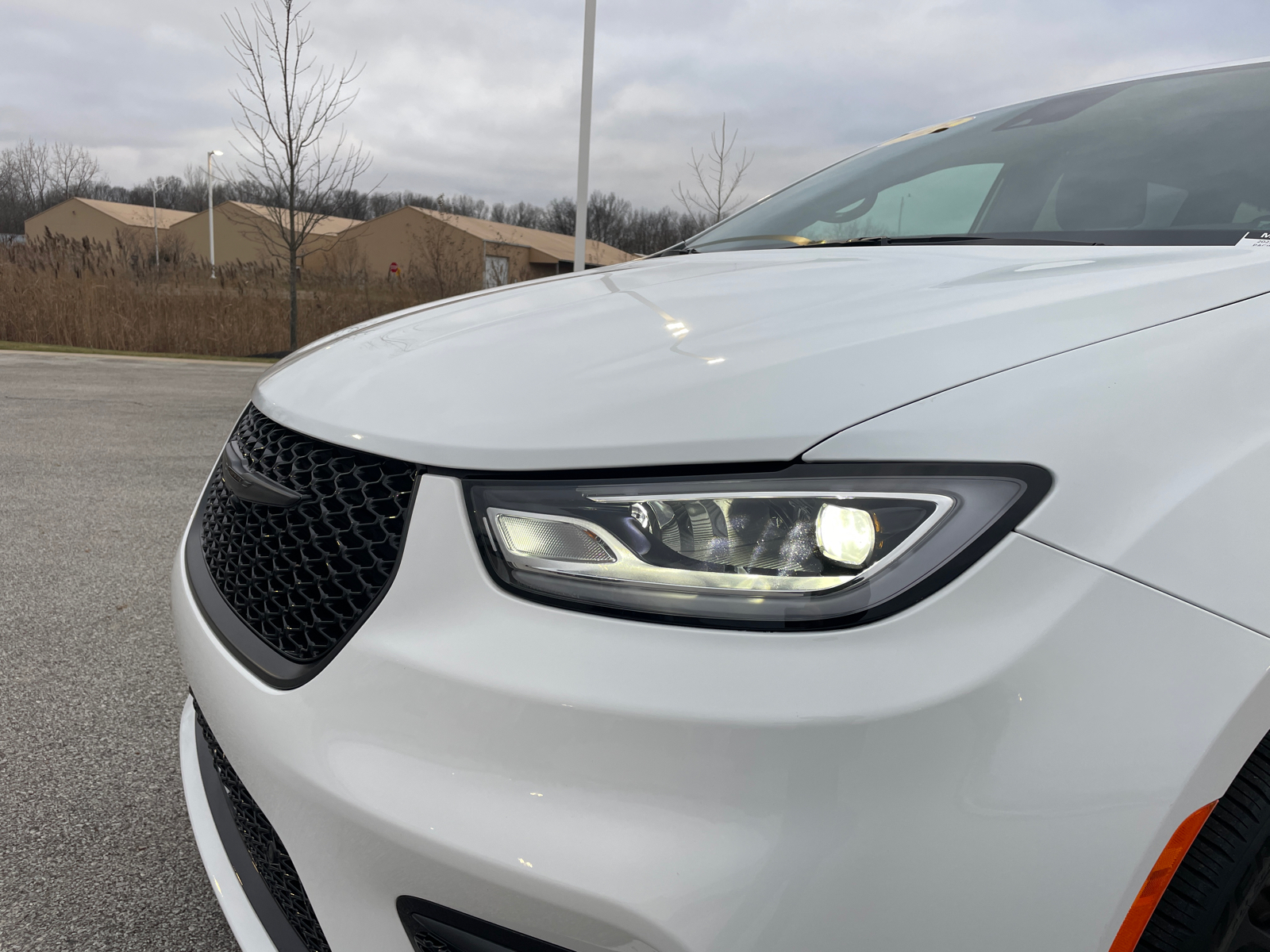 2023 Chrysler Pacifica Touring L 36