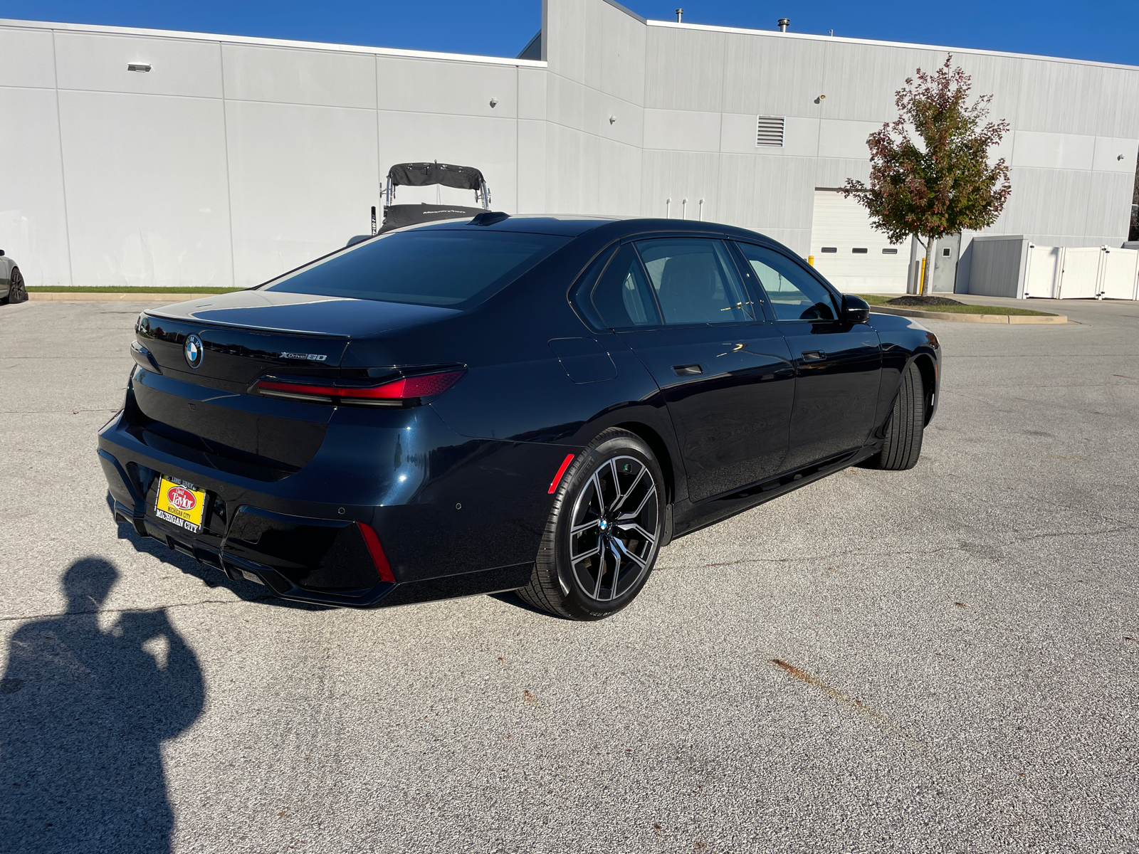 2023 BMW i7 xDrive60 3