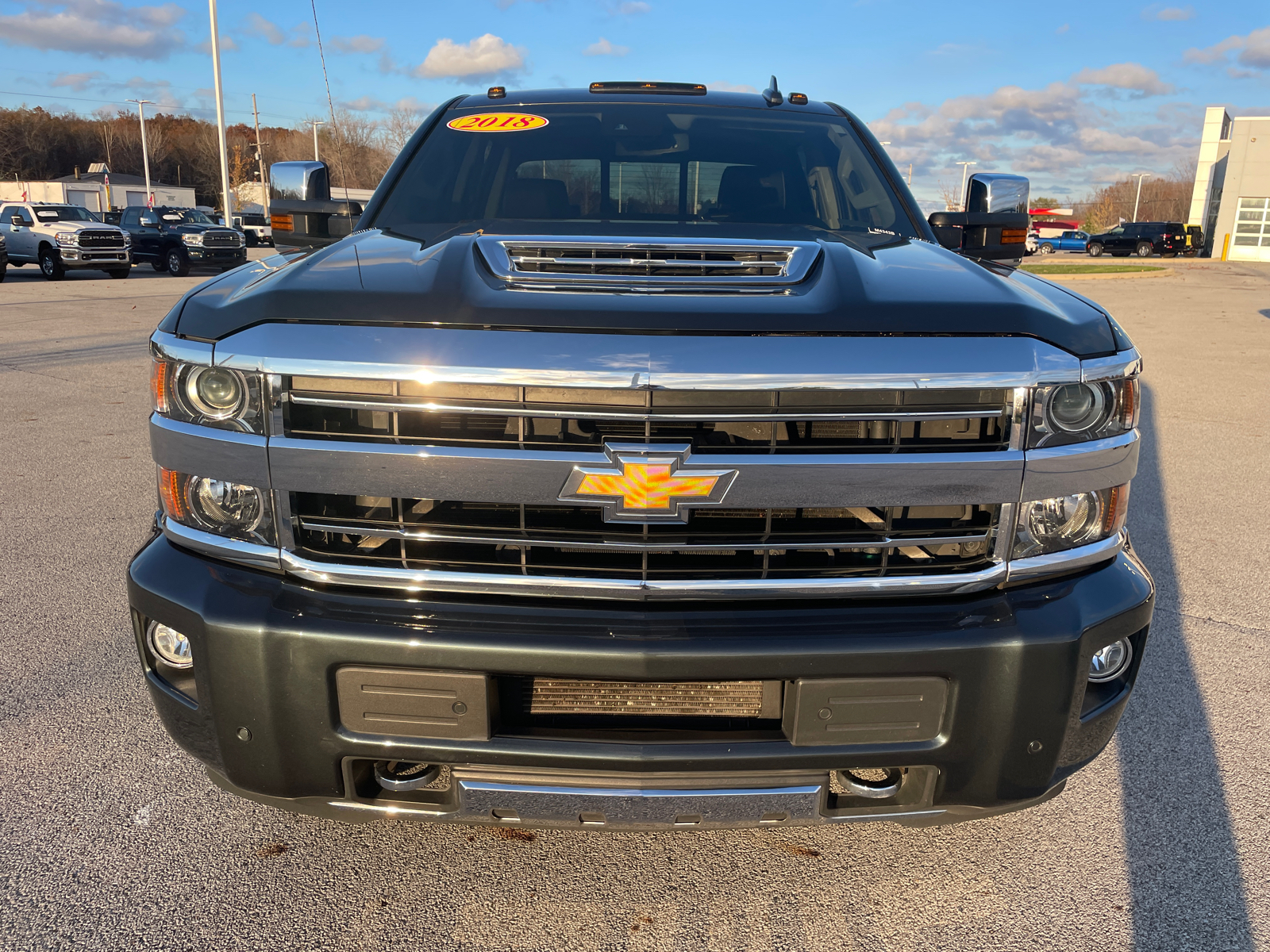 2018 Chevrolet Silverado 3500HD High Country 4WD Crew Cab 153.7 8