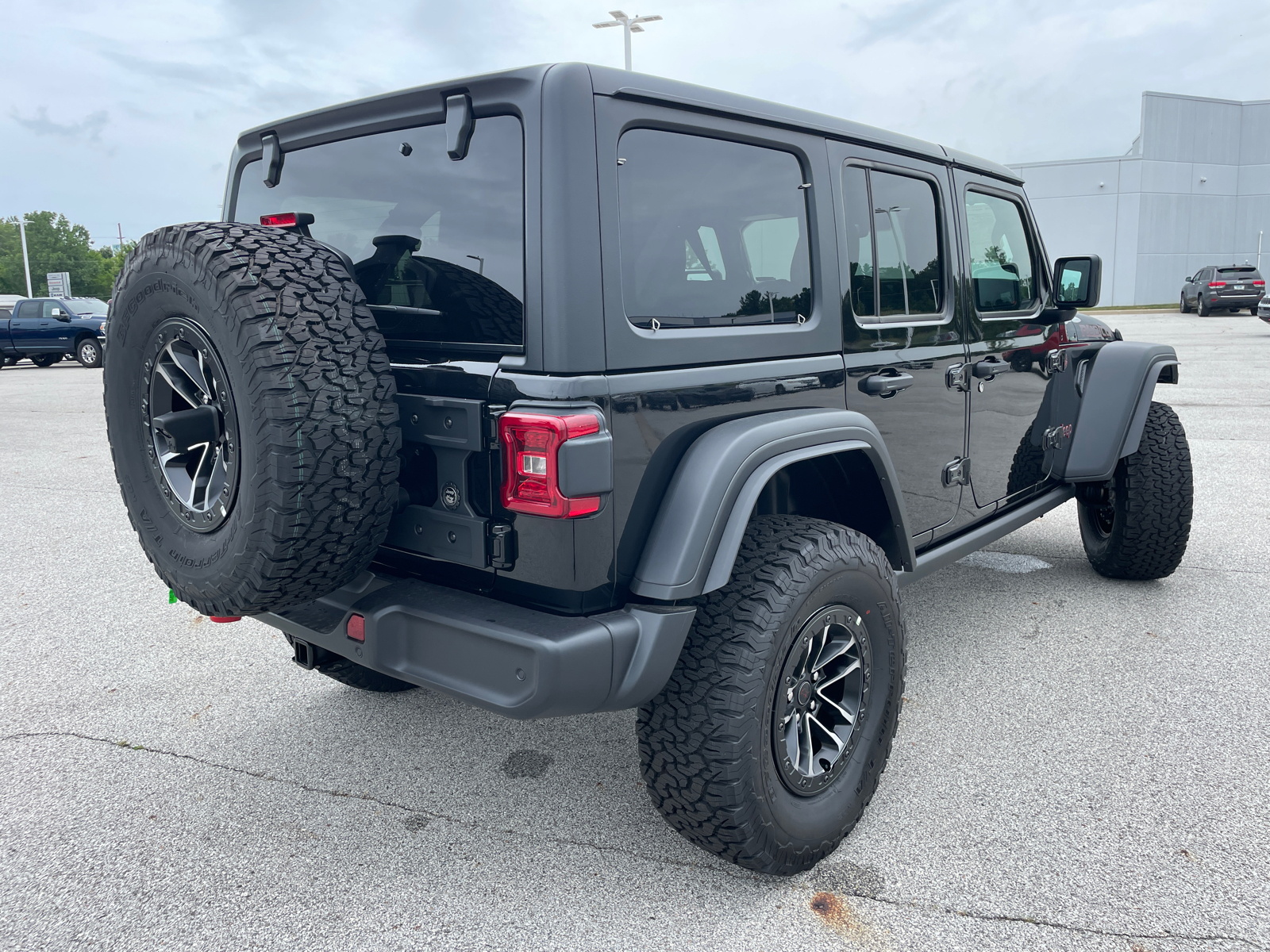 2024 Jeep Wrangler Rubicon 4