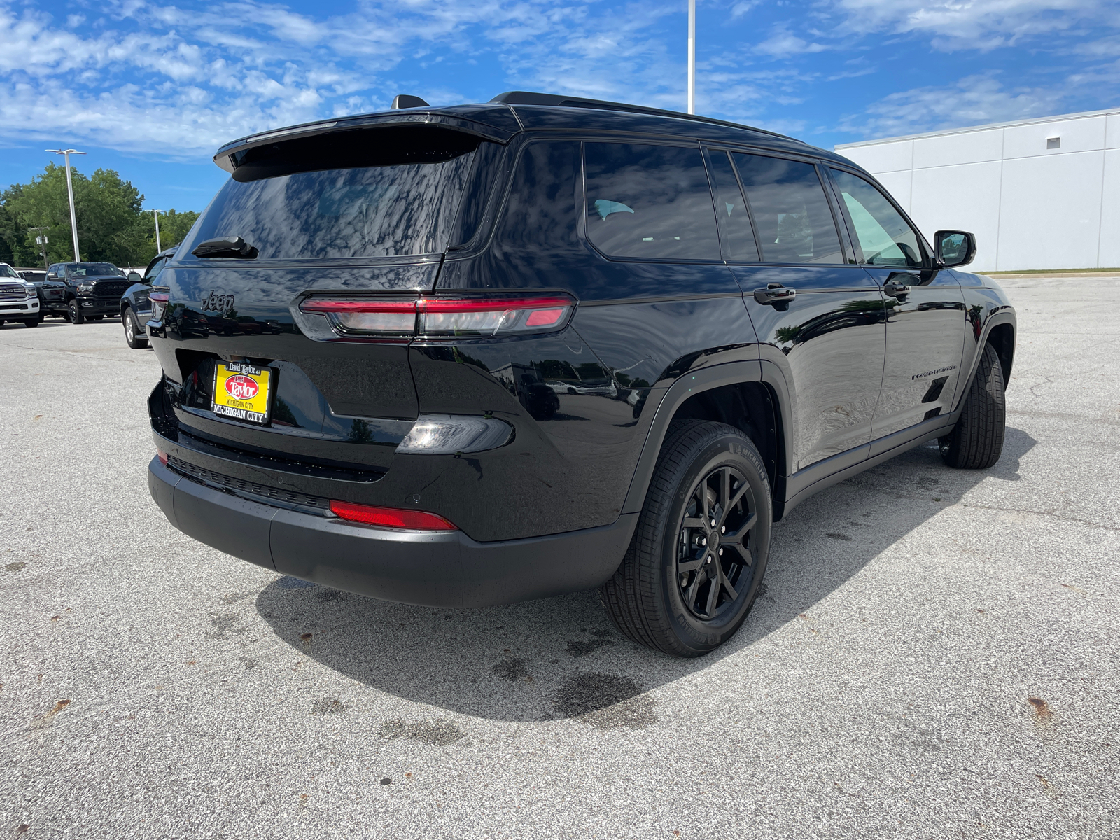 2024 Jeep Grand Cherokee L Altitude X 4