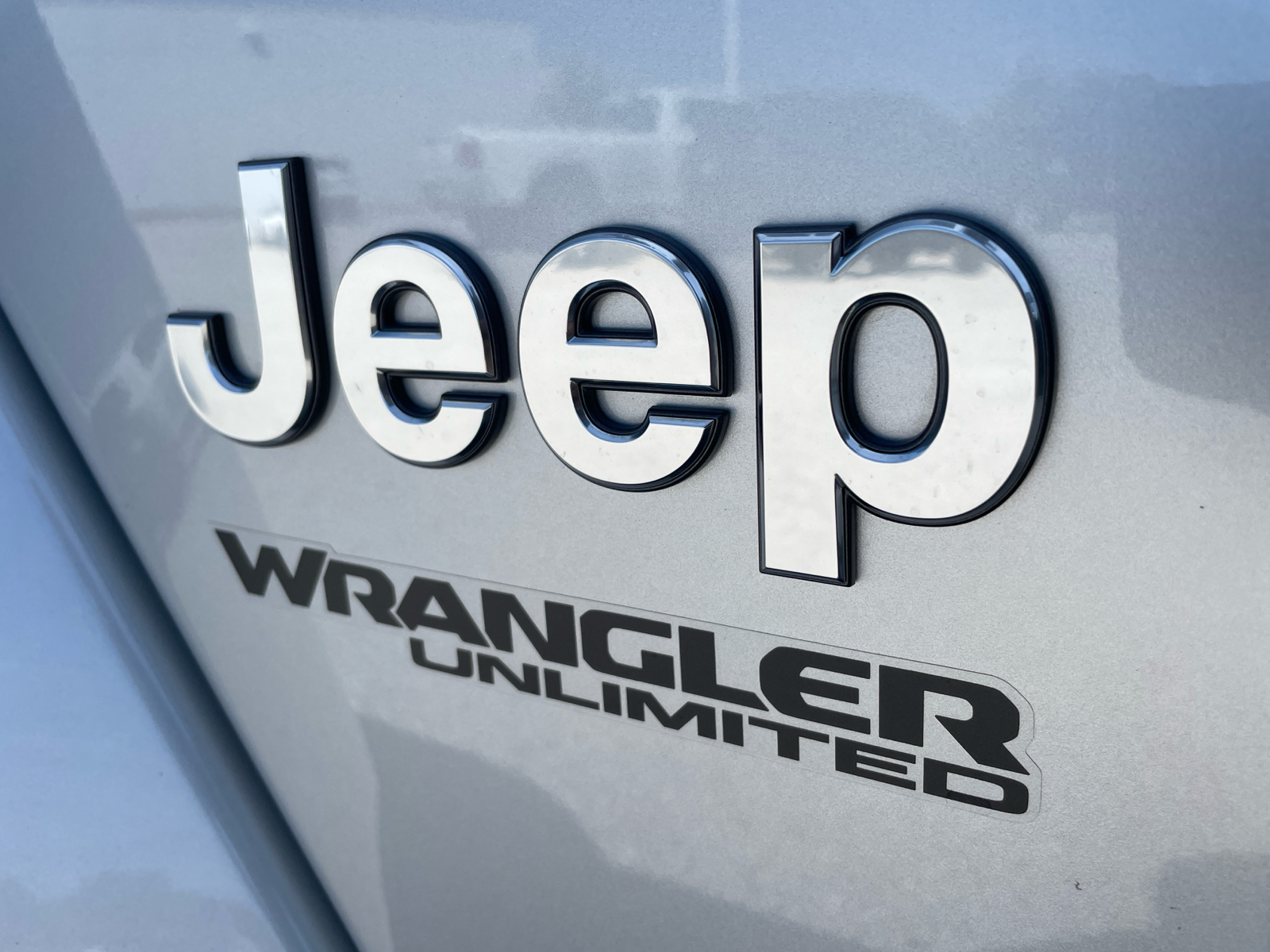 2022 Jeep Wrangler Unlimited Sahara 52