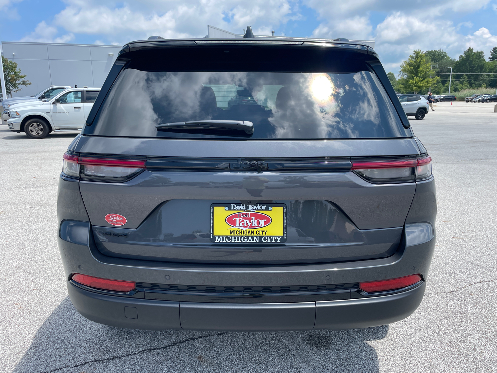 2024 Jeep Grand Cherokee Altitude X 5