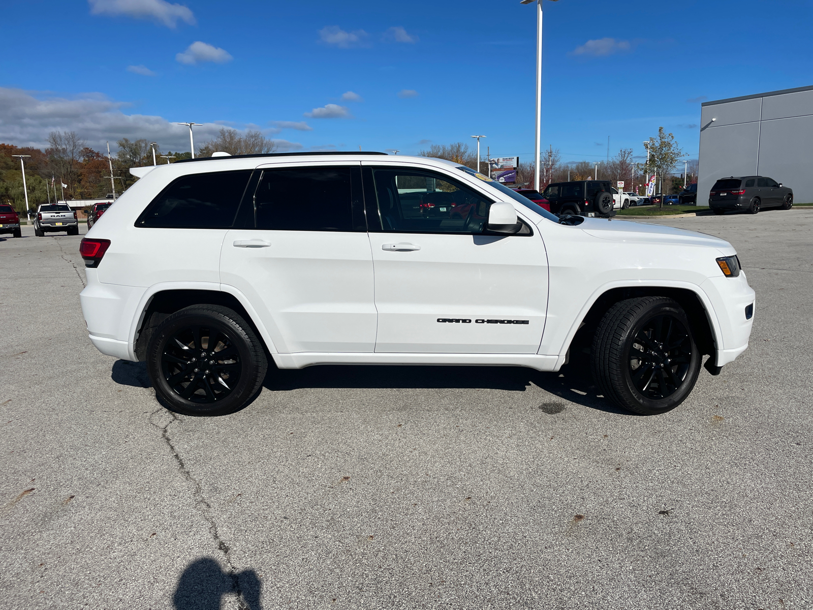 2020 Jeep Grand Cherokee Altitude 2