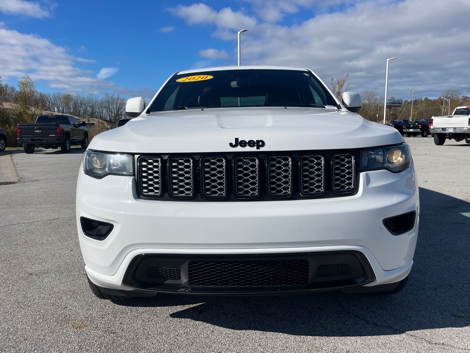 2020 Jeep Grand Cherokee Altitude 47