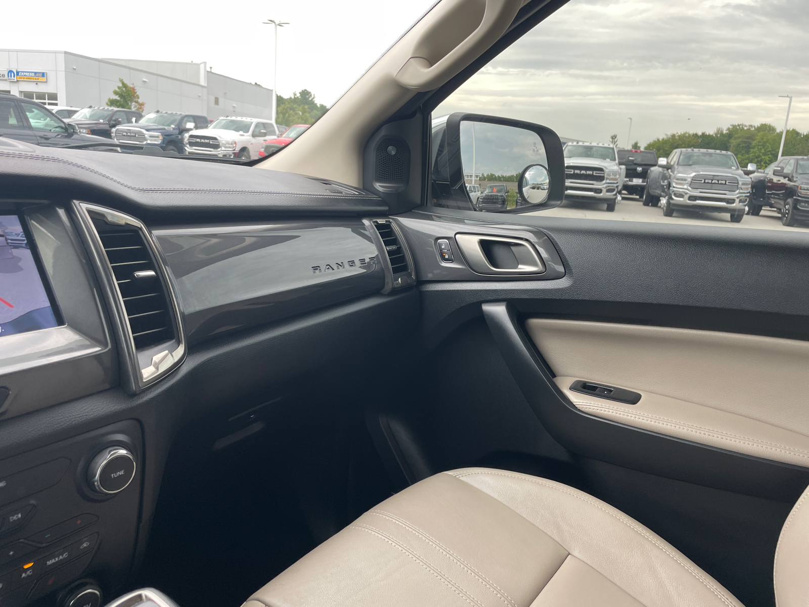 2019 Ford Ranger Lariat 17