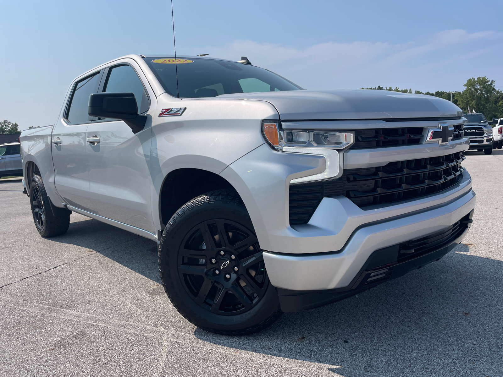 2022 Chevrolet Silverado 1500 RST 2