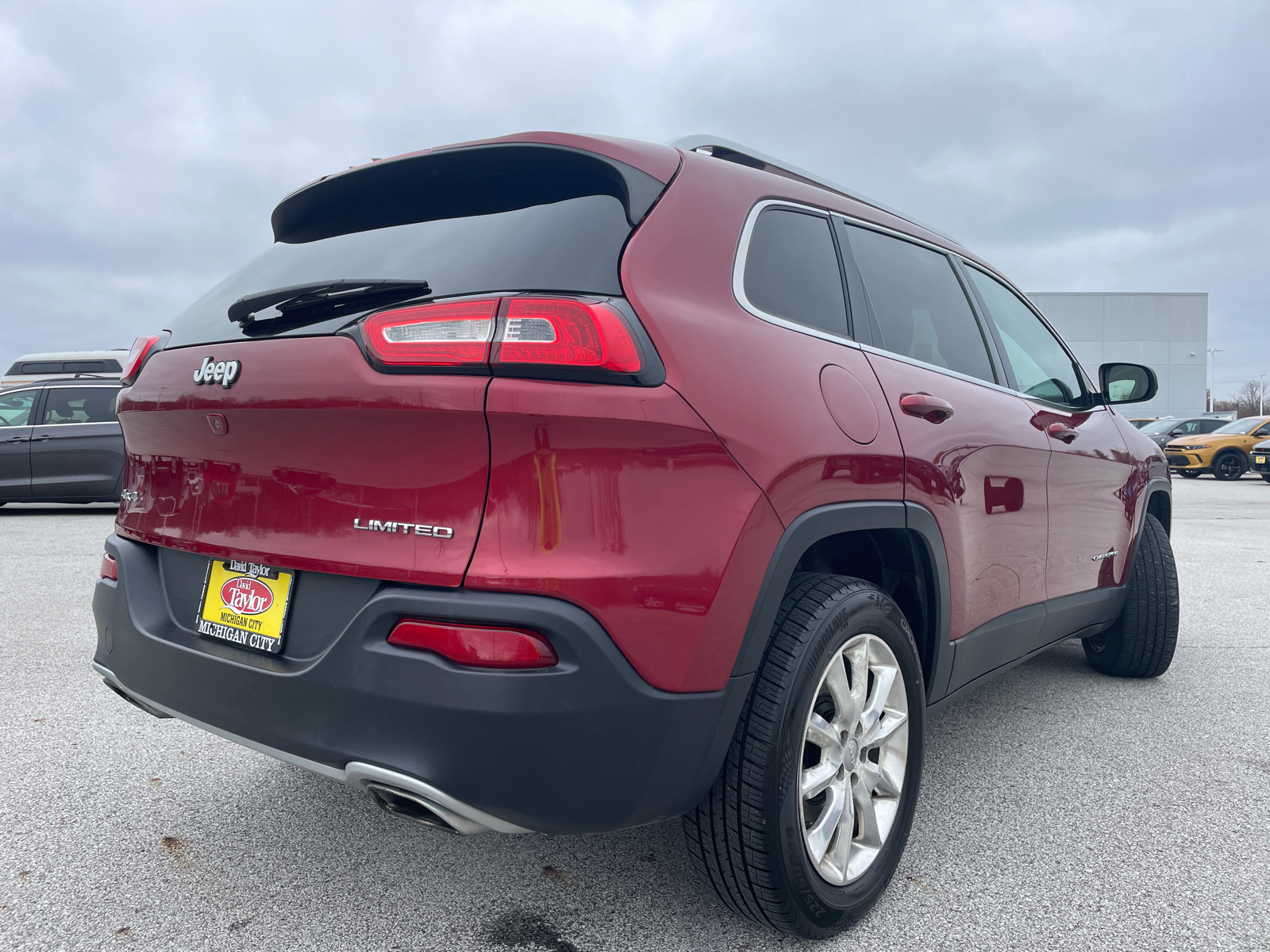 2015 Jeep Cherokee Limited 3